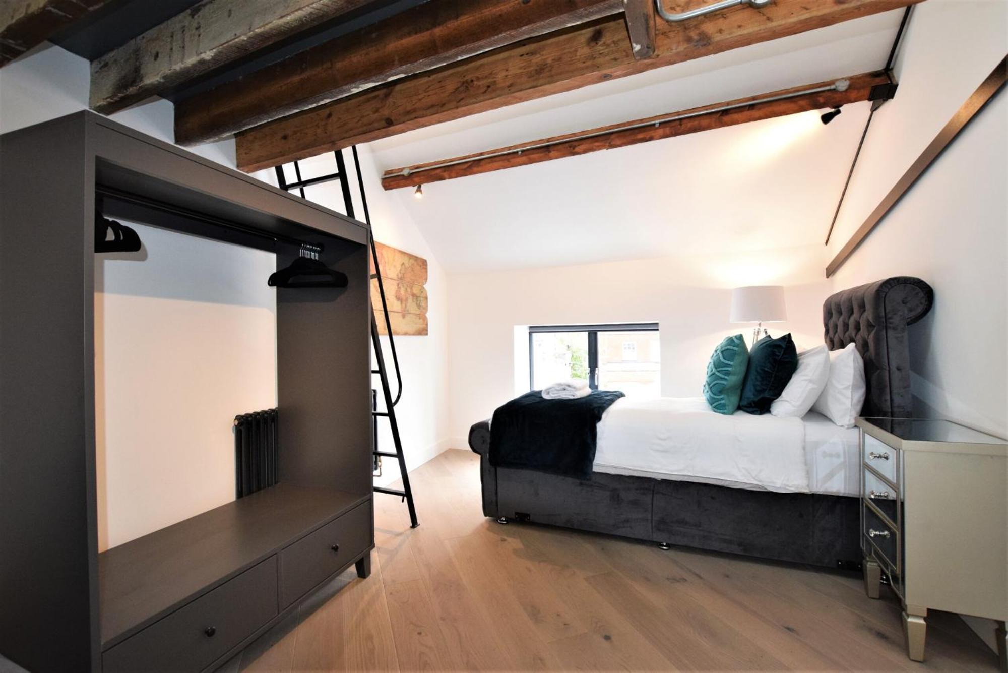 Nap Bristol City Centre Room photo