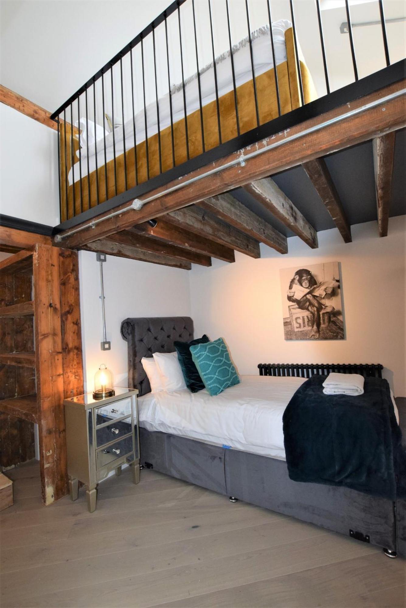 Nap Bristol City Centre Room photo