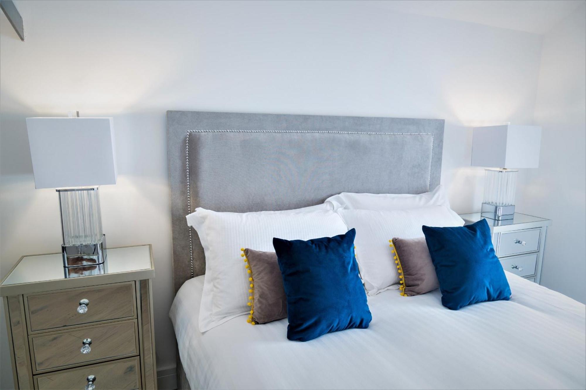 Nap Bristol City Centre Room photo